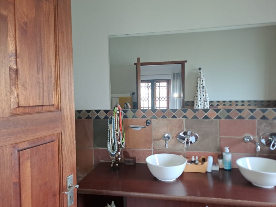 To Let 2 Bedroom Property for Rent in Melodie North West